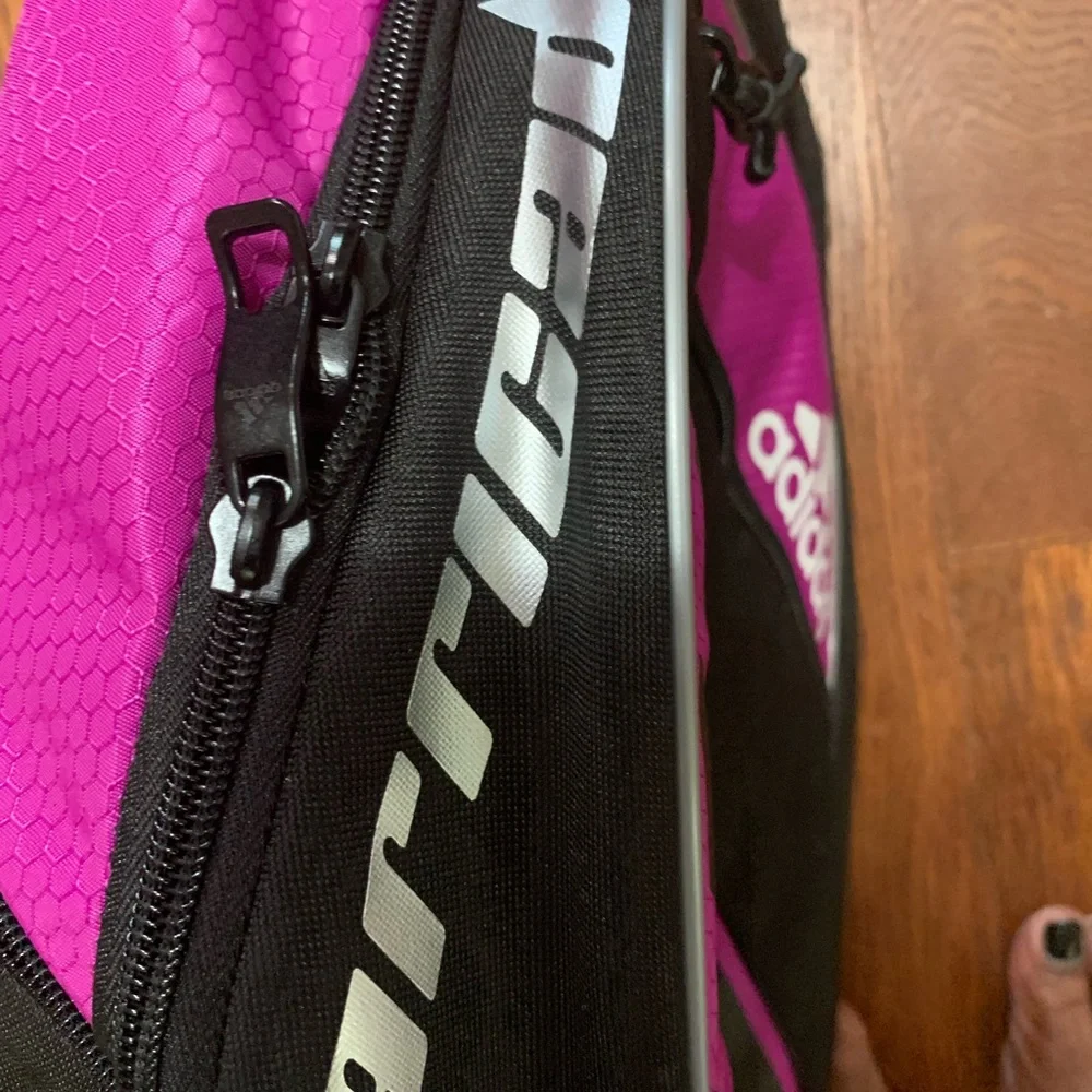 Backpack - Picture 3 of 6